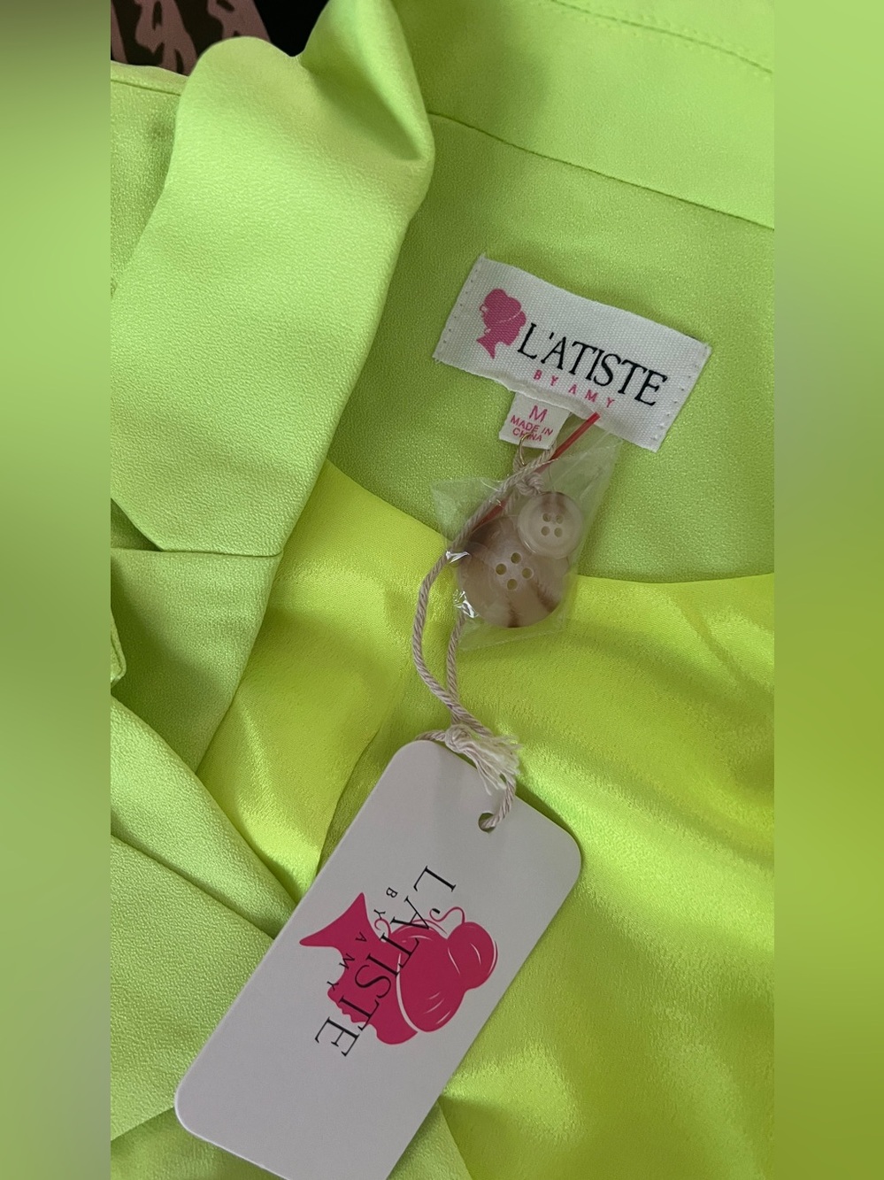 L’atiste Neon Lime blazer short set - Picture 6 of 9